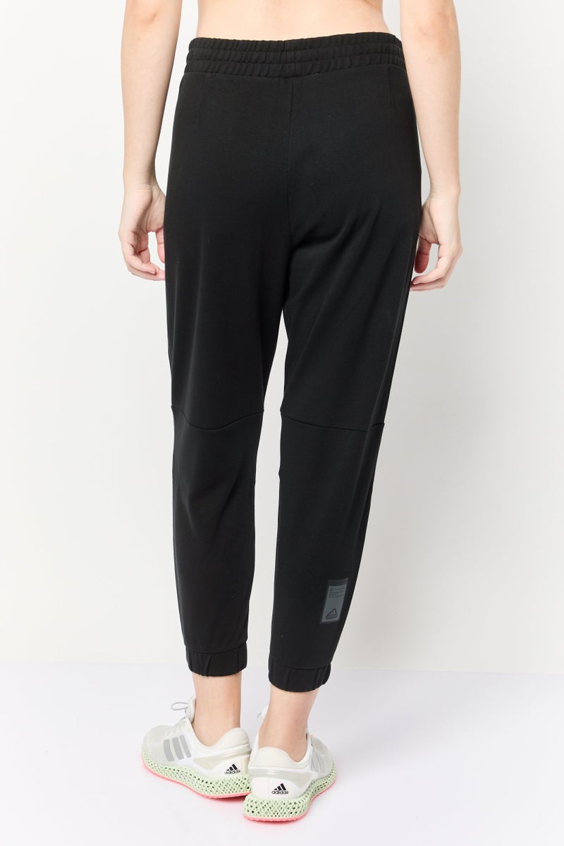 Adidas سروال رياضي نسائي مناسب بشعار العلامة التجارية، أسود - Image 2